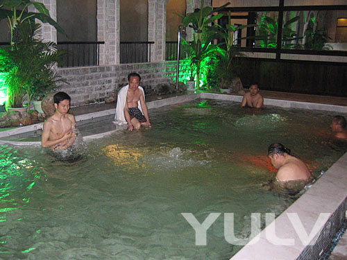 山水情水疗